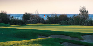 Titanic Golf Club - Image 8